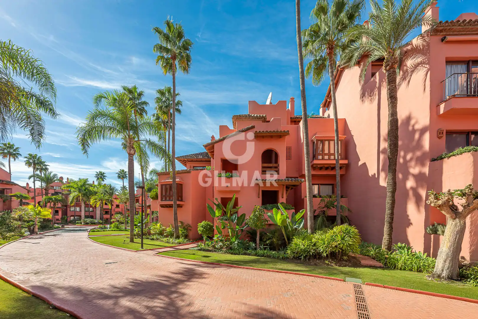 Apartamento con terraza en venta en Selwo, imagen 10