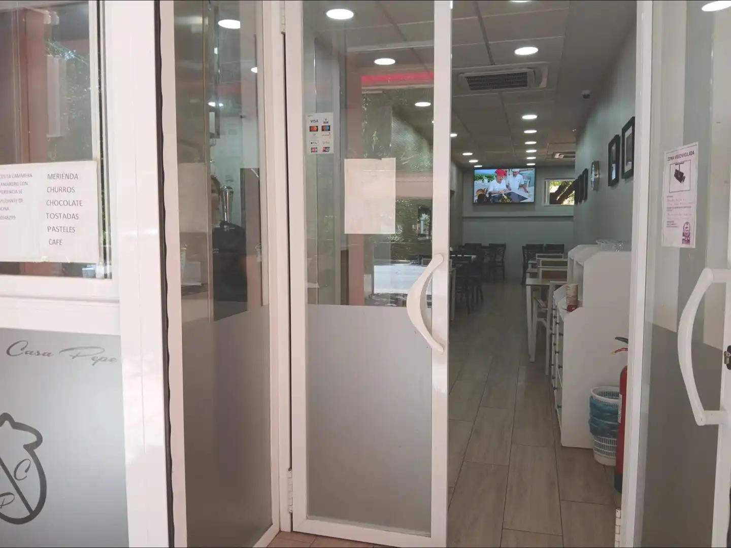 Commercial properties for transfer in Sevilla  with Air Conditioner and Furnished