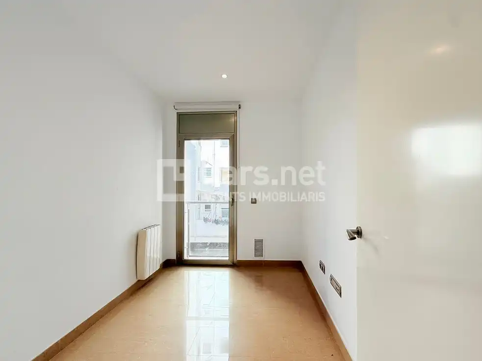 Bedroom of Flat for sale in Vilanova i la Geltrú  with Air Conditioner, Heating and Terrace