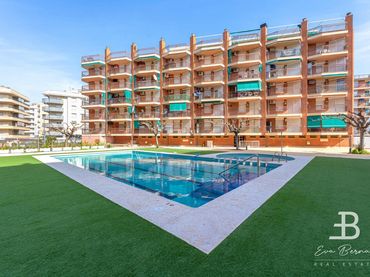 Apartment mit Pool zum Verkauf in Pau Casals