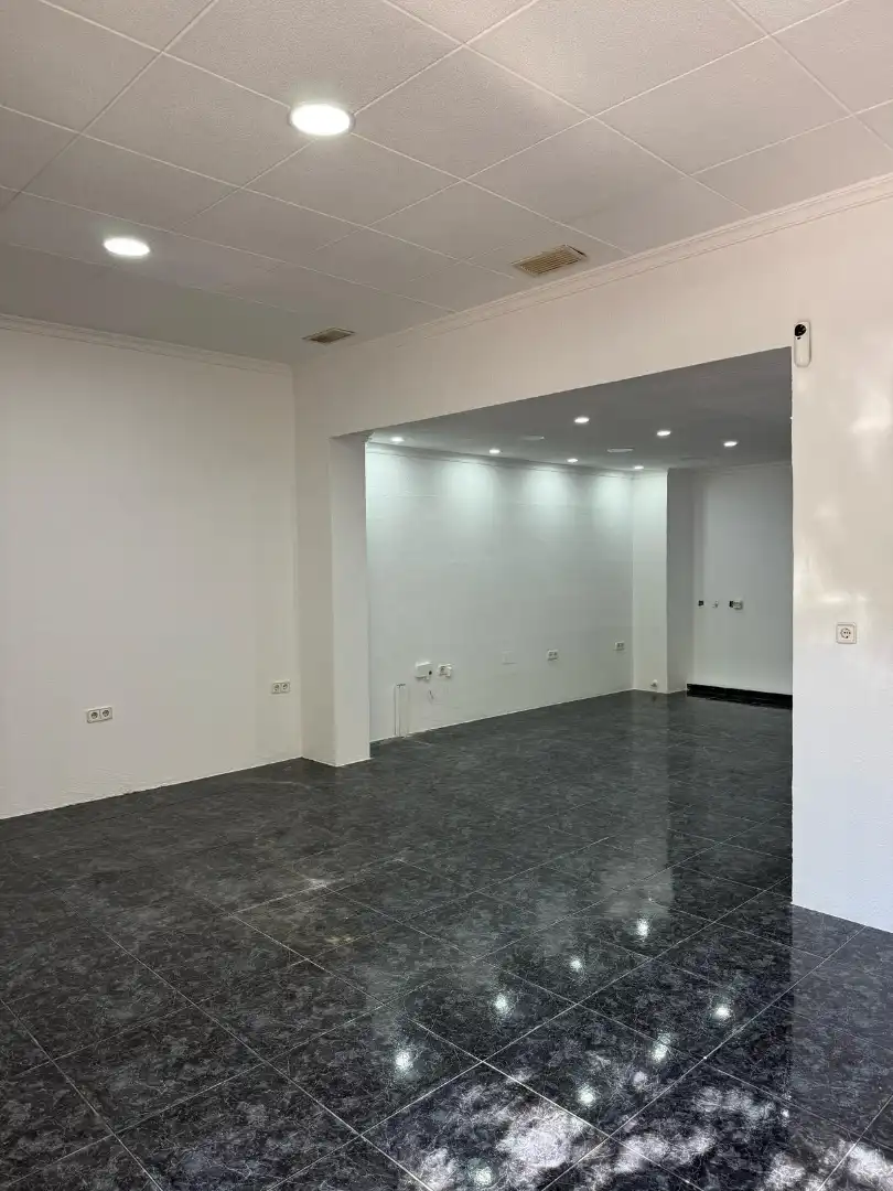 Local comercial de lloguer a Alcantarilla, imagen 2