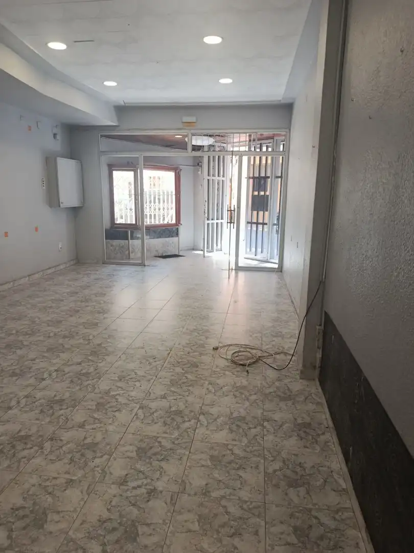 Local comercial en venda a Benifaió, imagen 4
