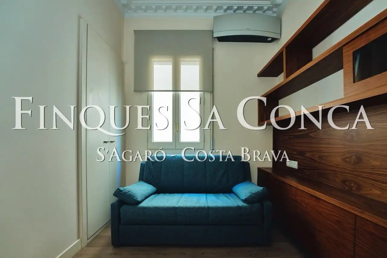 Sala d'estar de Dúplex en venda en Barcelona amb Aire condicionat, Calefacció i Terrassa