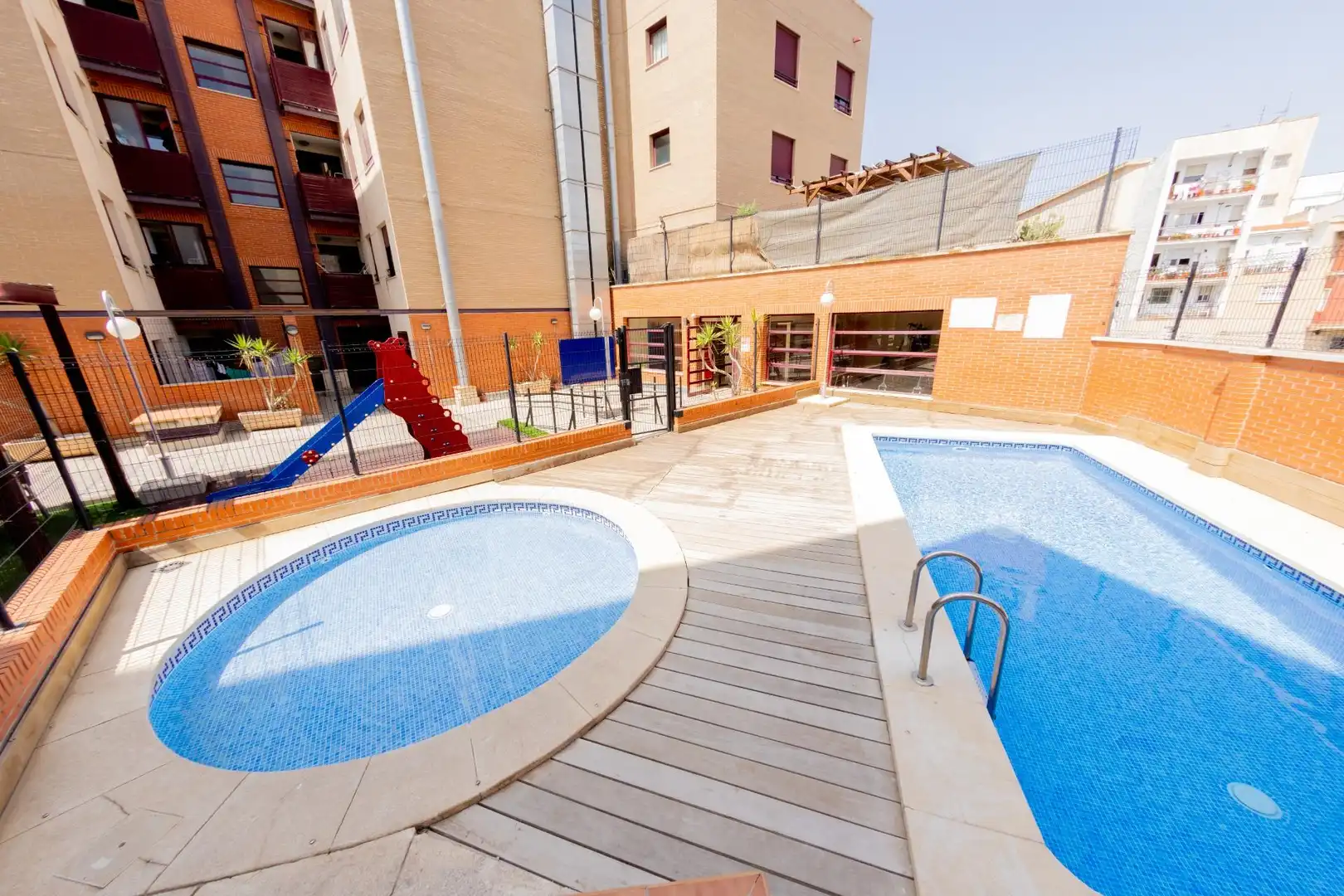 Piscina de Apartament en venda en Lorca amb Traster i Piscina comunitària