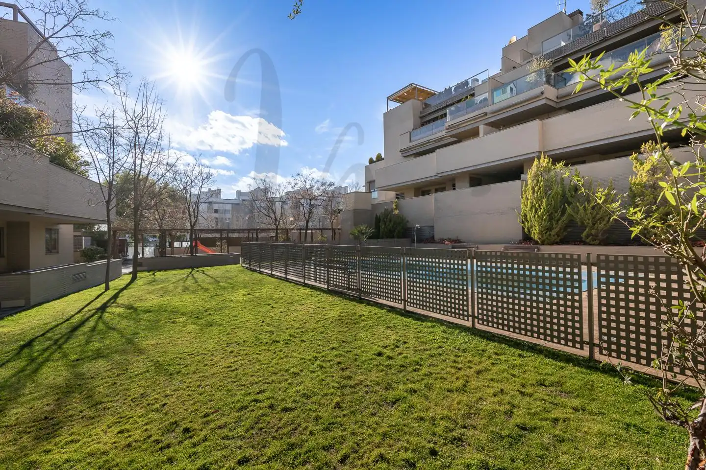 Vista exterior de Ático en venta en San Sebastián de los Reyes con Aire acondicionado, Calefacción y Terraza