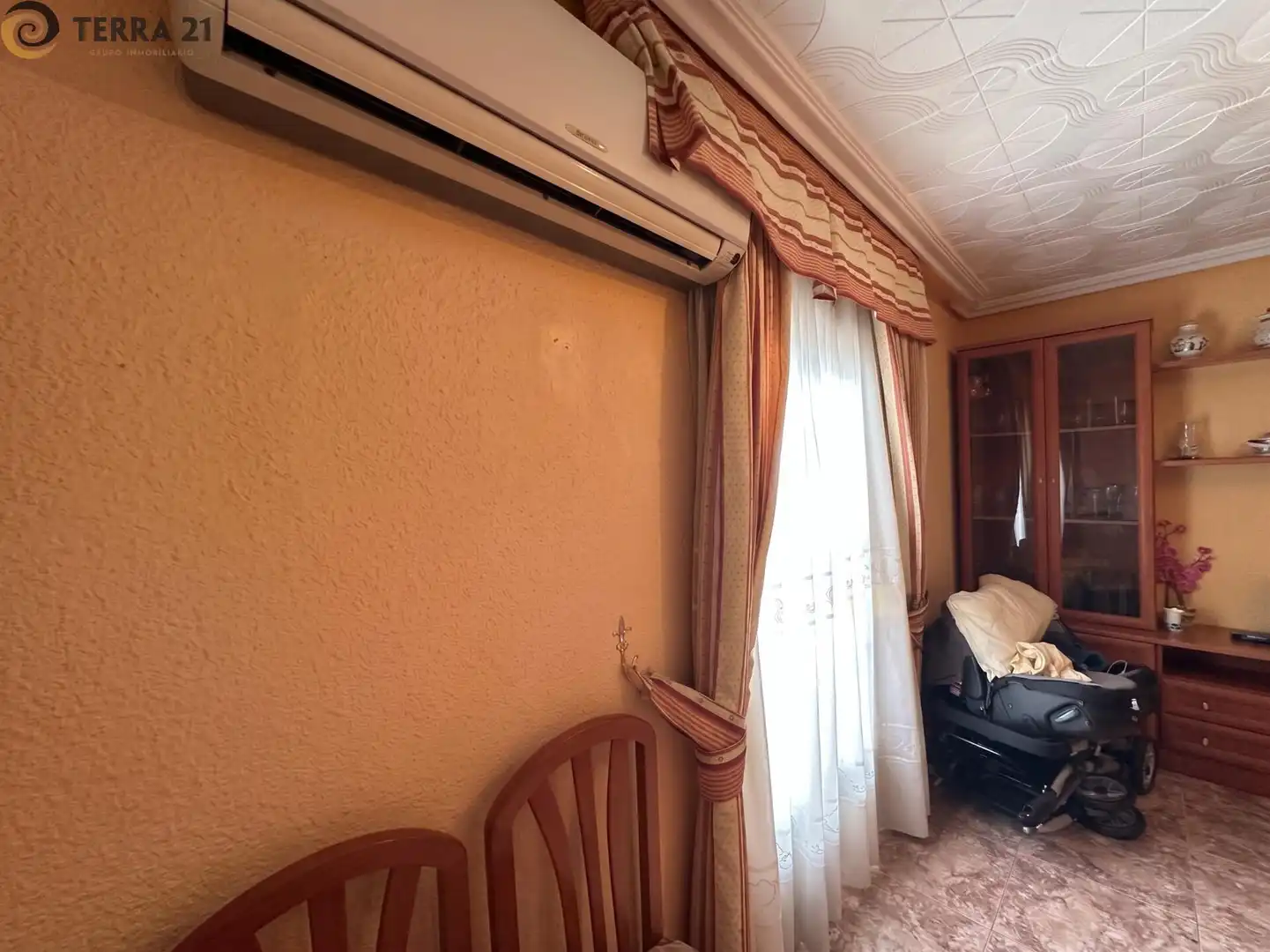 Habitación de Piso en venta en Jaén con Aire acondicionado y Amueblado