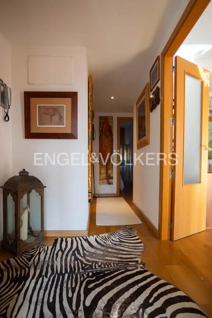 Ático en venta en Camas con Aire acondicionado, Calefacción y Jardín privado