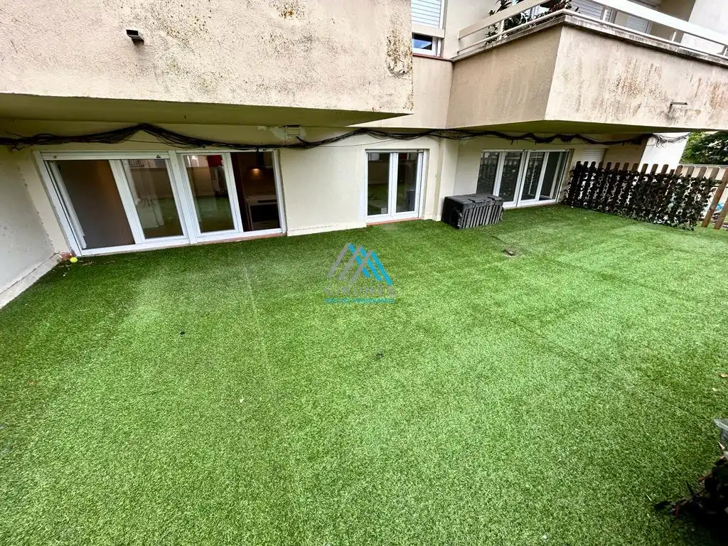 Terrasse von Wohnung zum Verkauf in Santa Cristina d'Aro mit Heizung und Terrasse