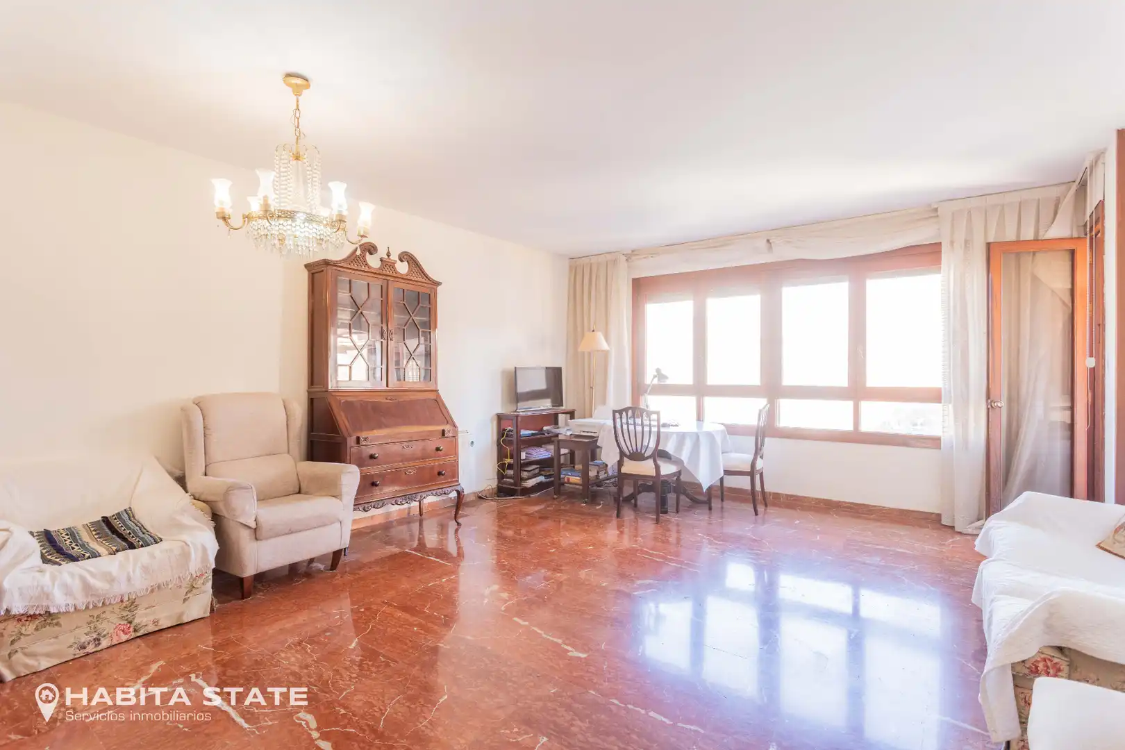 Living room of Flat for sale in Almería  with Air Conditioner, Heating and Oven