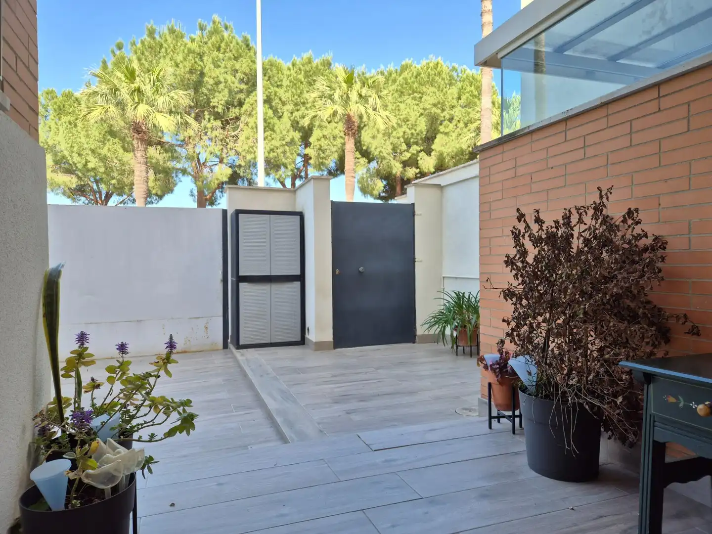 Terraza de Casa adosada de alquiler en Alcalá de Guadaira con Aire acondicionado, Calefacción y Jardín privado