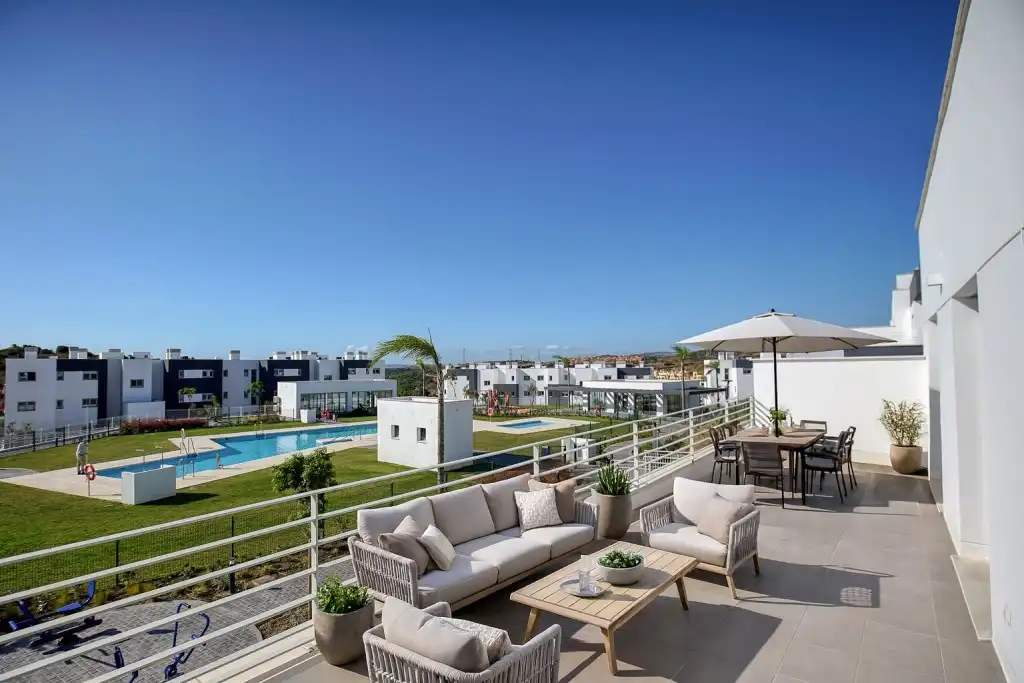 Apartment with pool for sale in Costa Natura