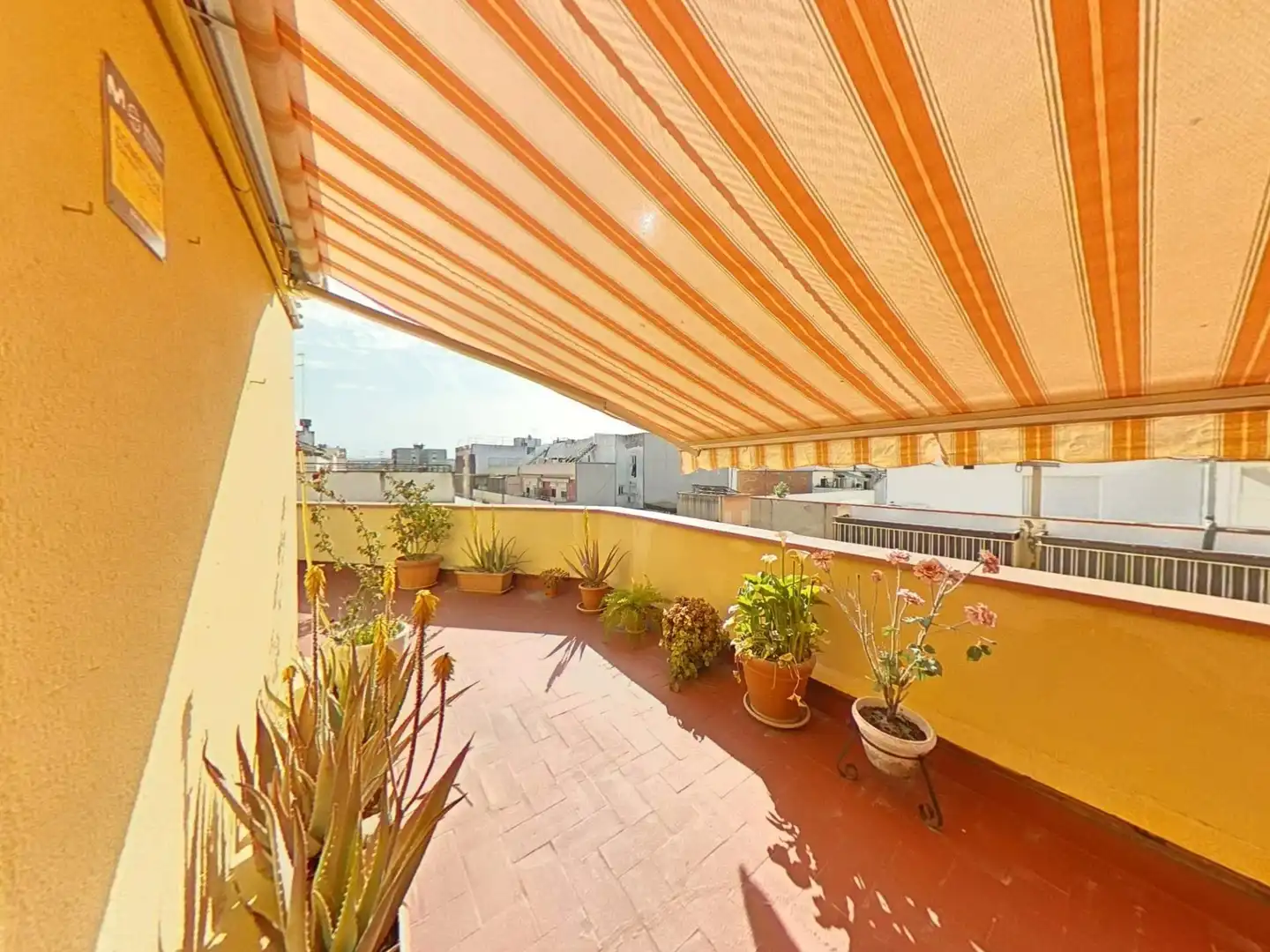 Terraza de Ático en venta en Vilanova i la Geltrú con Aire acondicionado, Calefacción y Terraza