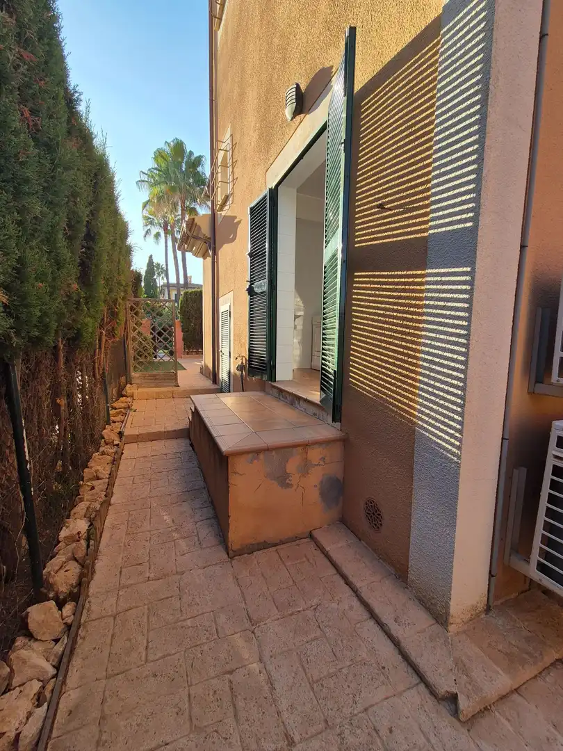 Vista exterior de Casa adosada en venta en Llucmajor con Aire acondicionado, Calefacción y Jardín privado