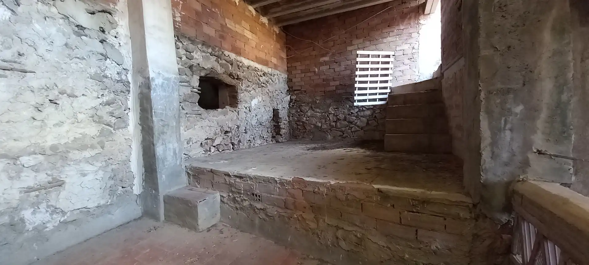 Casa o xalet en venda en Llocnou de Sant Jeroni amb Terrassa