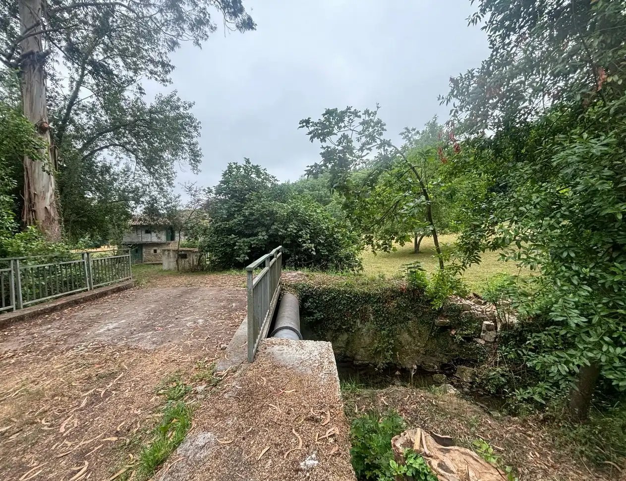 Finca rústica en venda en Gijón  amb Jardí privat