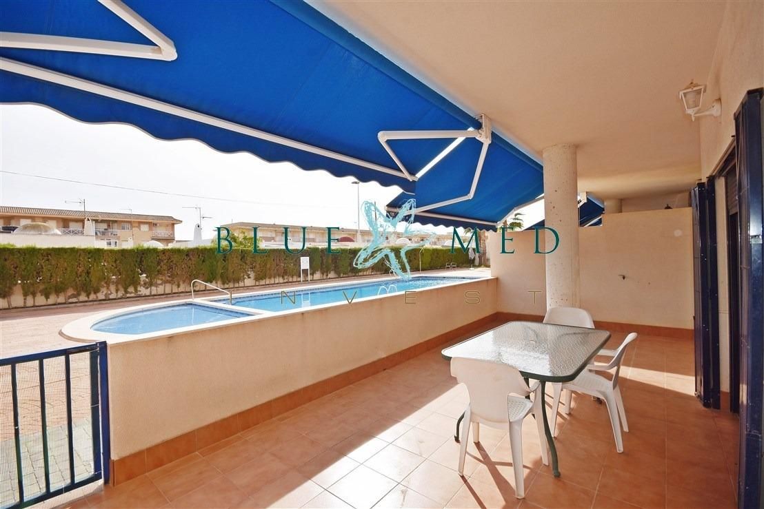 Piscina de Piso en venta en Mazarrón con Terraza y Piscina comunitaria