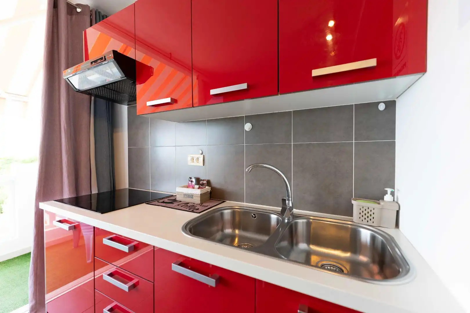 Cocina de Apartamento de alquiler en Adeje con Aire acondicionado, Terraza y Amueblado