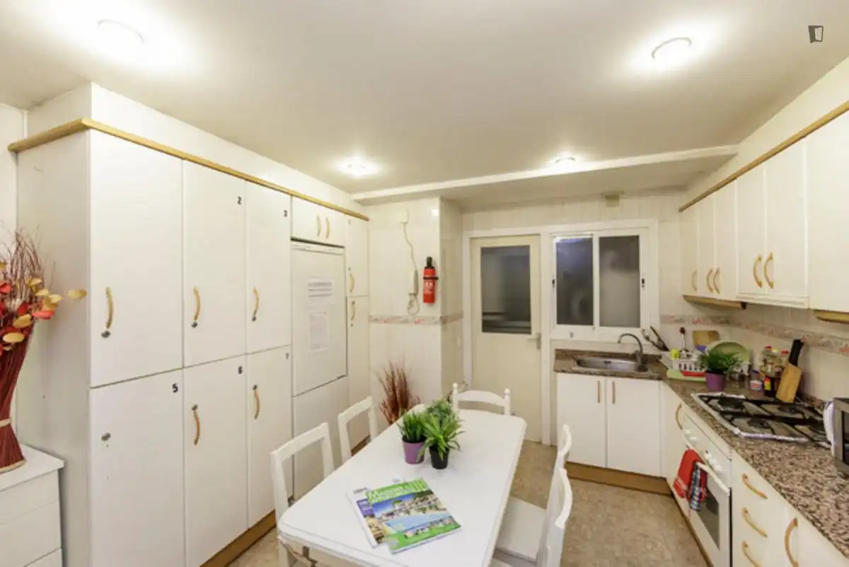 Zimmer in Pedralbes