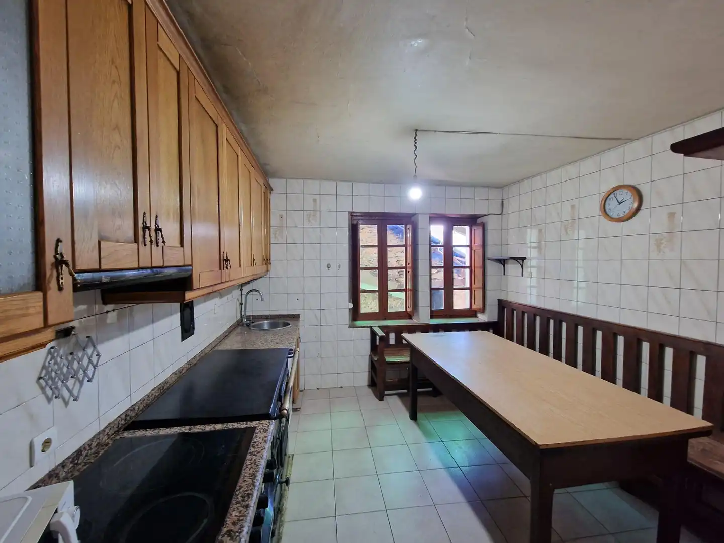 Cocina de Finca rústica en venta en Cangas del Narcea con Calefacción, Jardín privado y Terraza