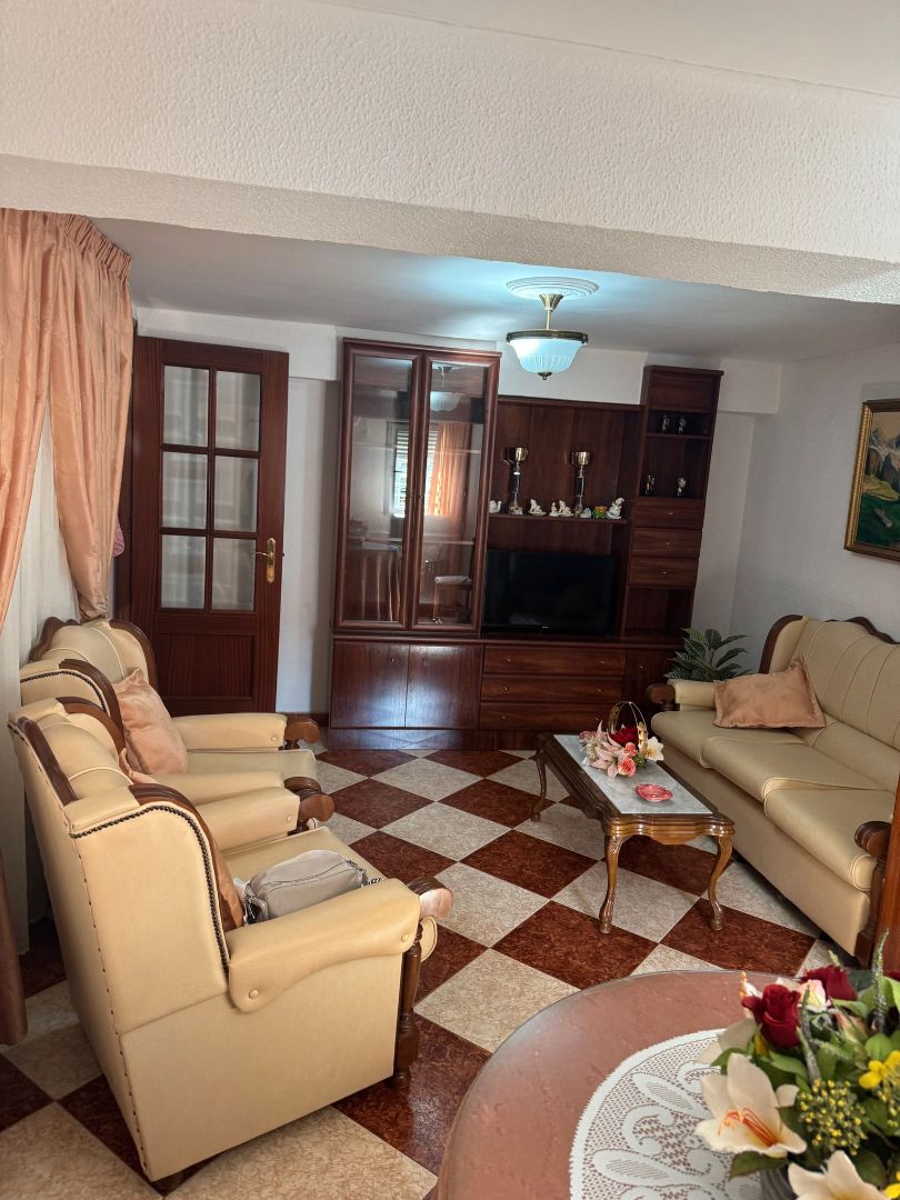 Living room of Flat for sale in  Córdoba Capital  with Furnished