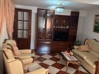 Living room of Flat for sale in  Córdoba Capital  with Furnished
