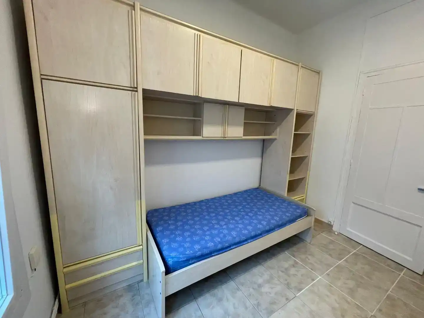 Habitación de Piso para compartir en Lleida con Amueblado