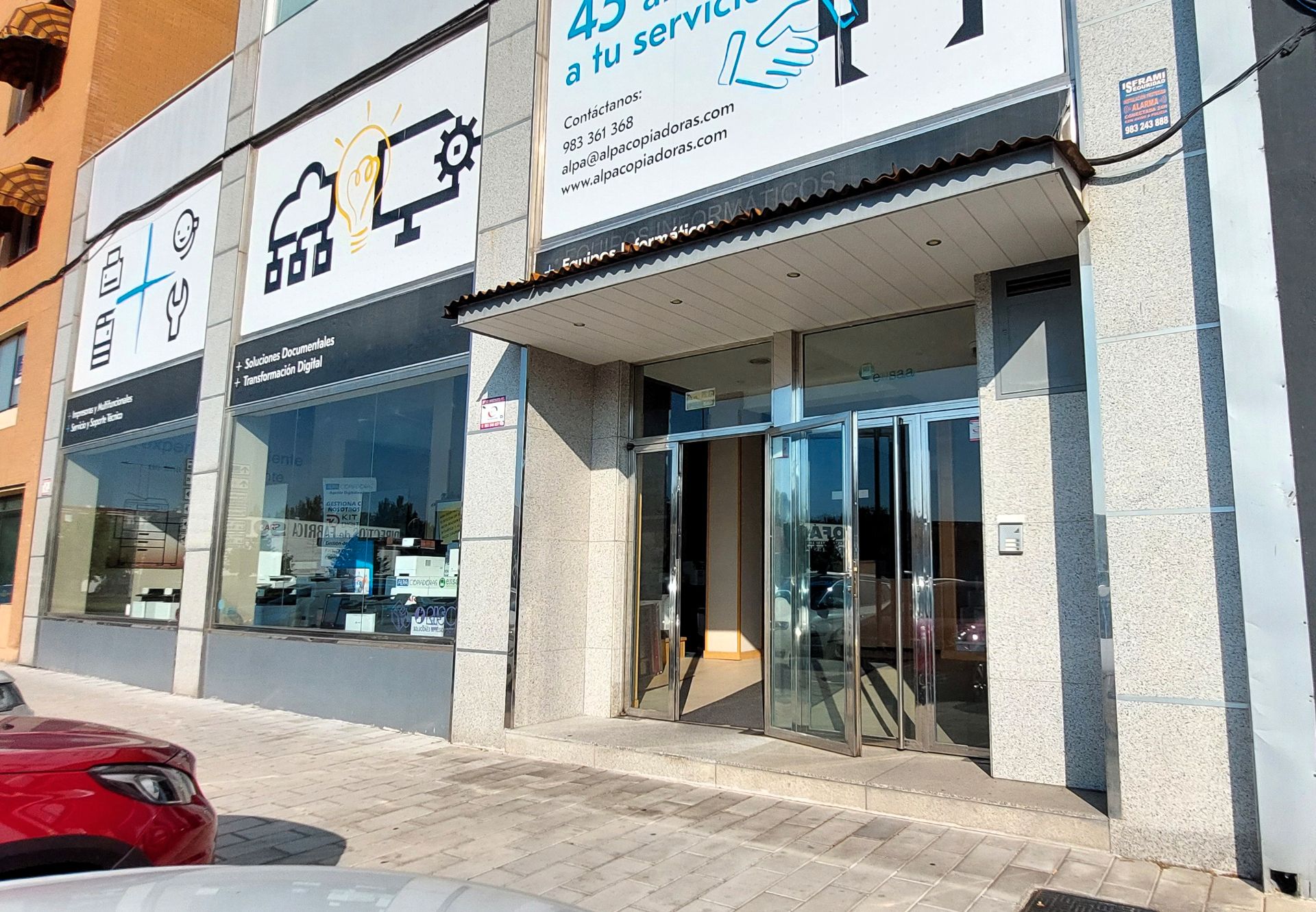 Exterior view of Building for sale in Valladolid Capital