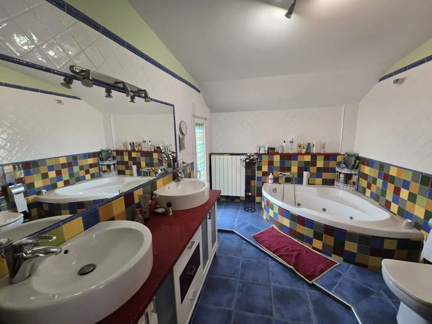 Badezimmer von Haus oder Chalet zum Verkauf in Clavijo mit Heizung, Privatgarten und Terrasse