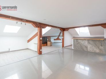 Apartment with lift for sale in Calle de Hernán Cortés