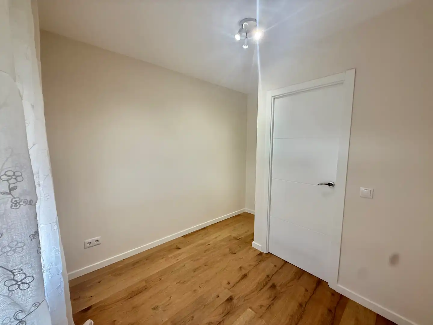 Bedroom of Detached homes for sale in Fuensalida  with Alarm