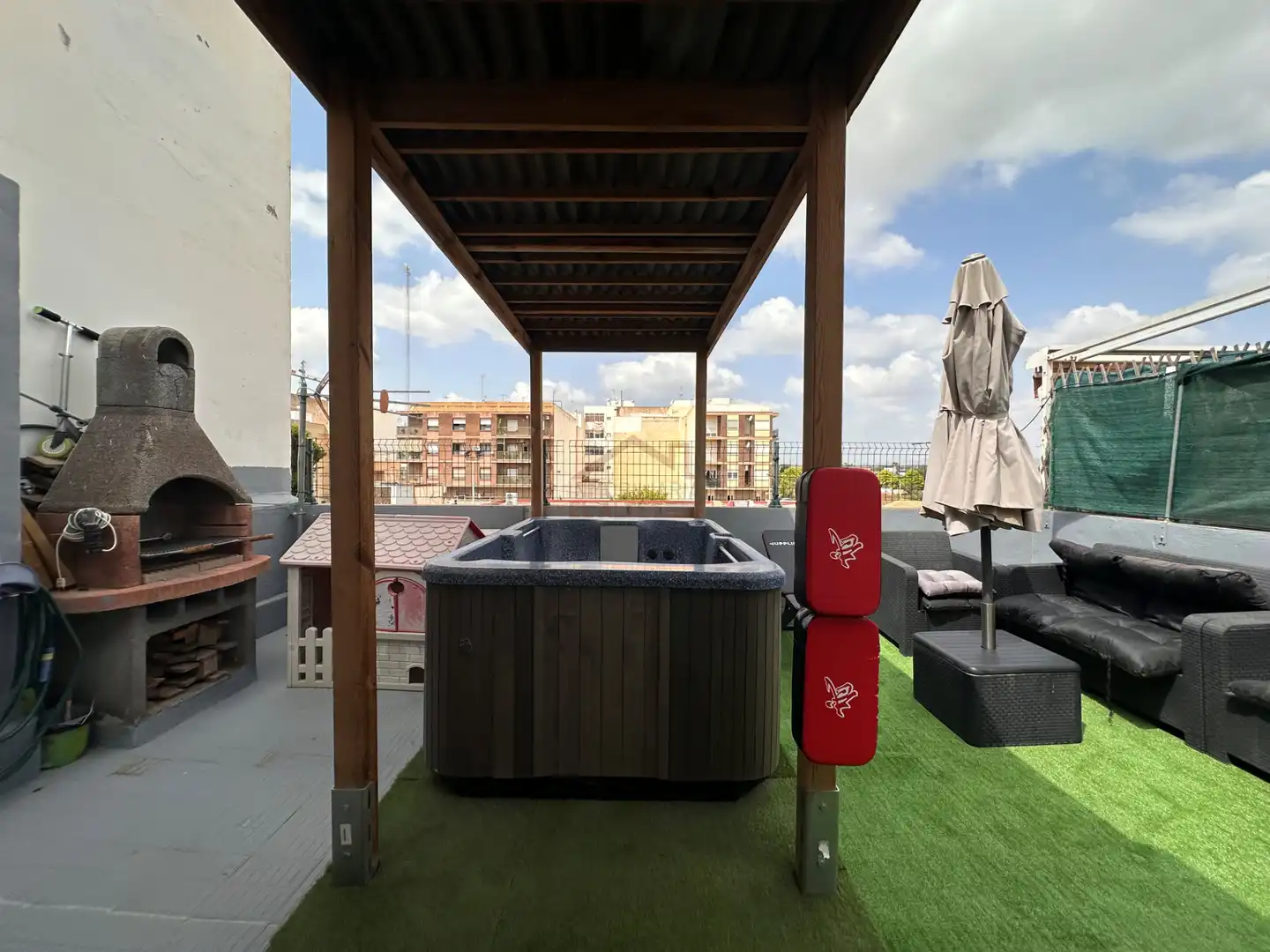 Terrasse von Maisonette zum Verkauf in Elche / Elx mit Klimaanlage, Terrasse und Abstellraum