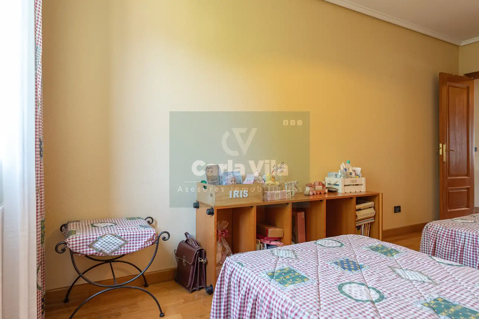 Habitación de Dúplex en venta en Lugo con Calefacción, Jardín privado y Parquet