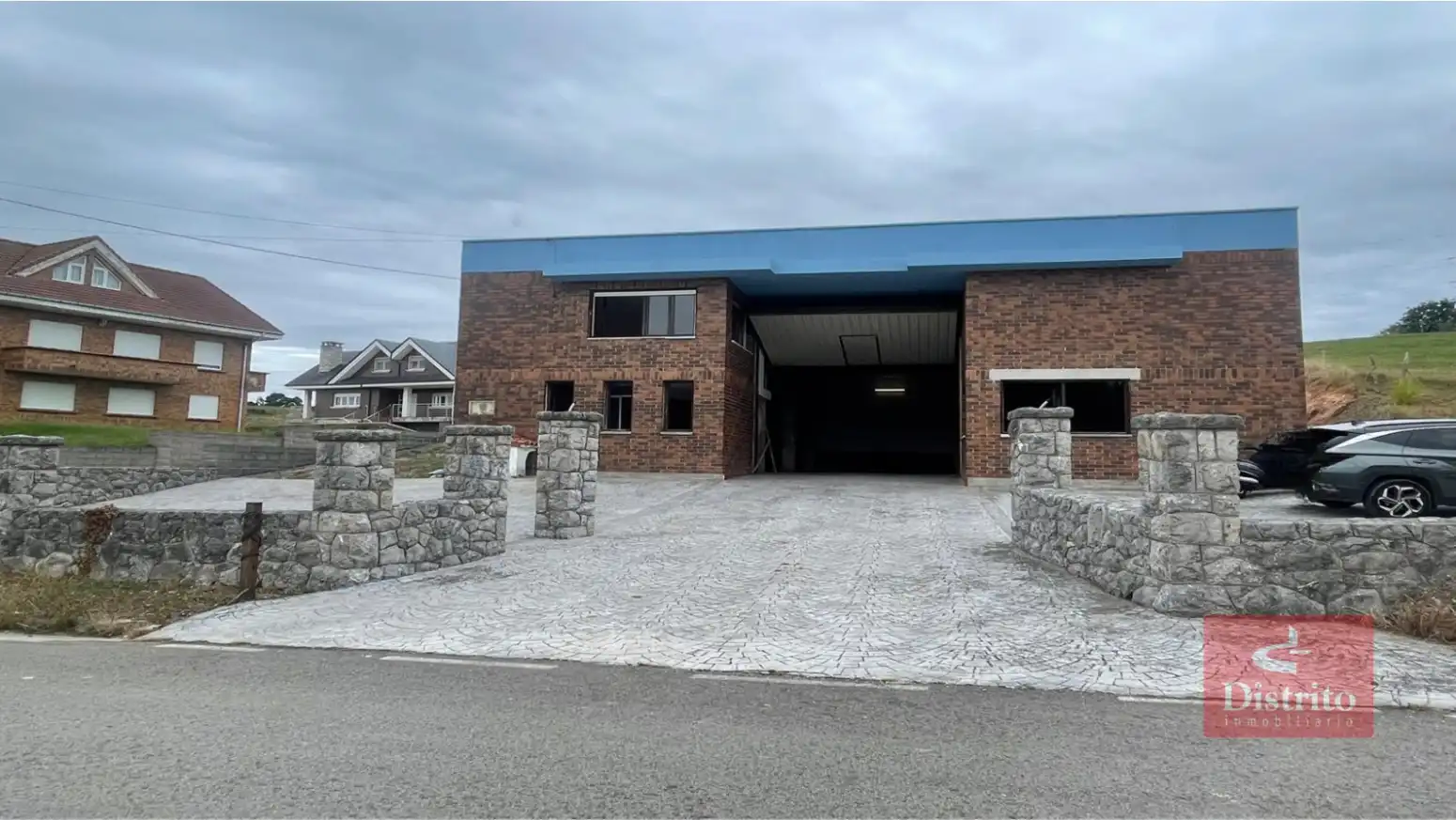 Exterior view of Industrial buildings for rent in Camargo