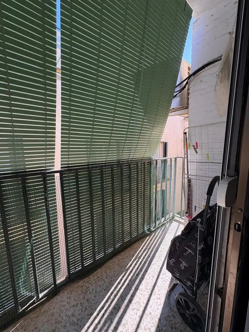 Balcony of Flat for sale in Sevilla  with Air Conditioner, Terrace and Storage room