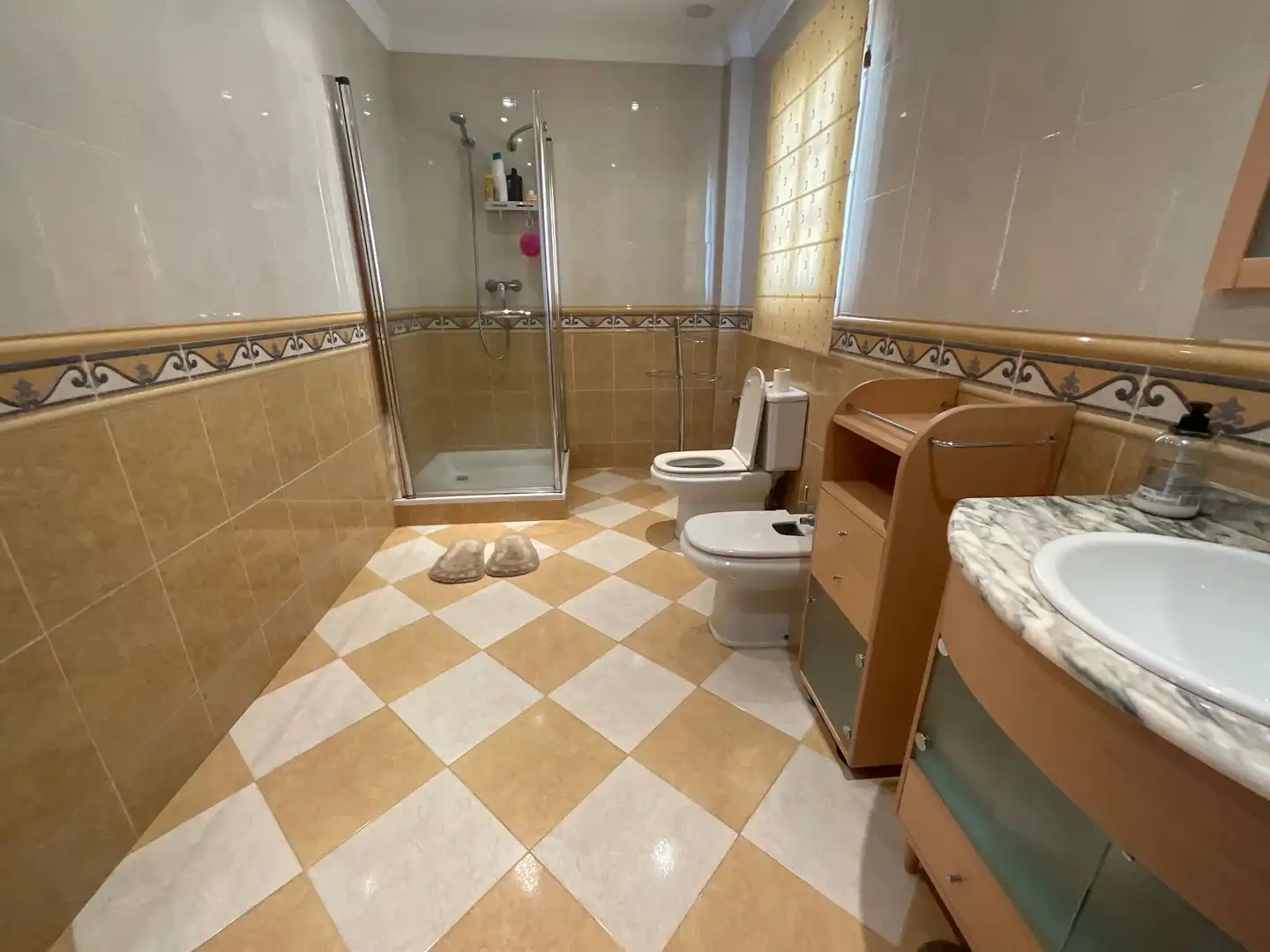 Bany de Casa o xalet en venda en Villanueva de la Concepción amb Aire condicionat, Calefacció i Terrassa