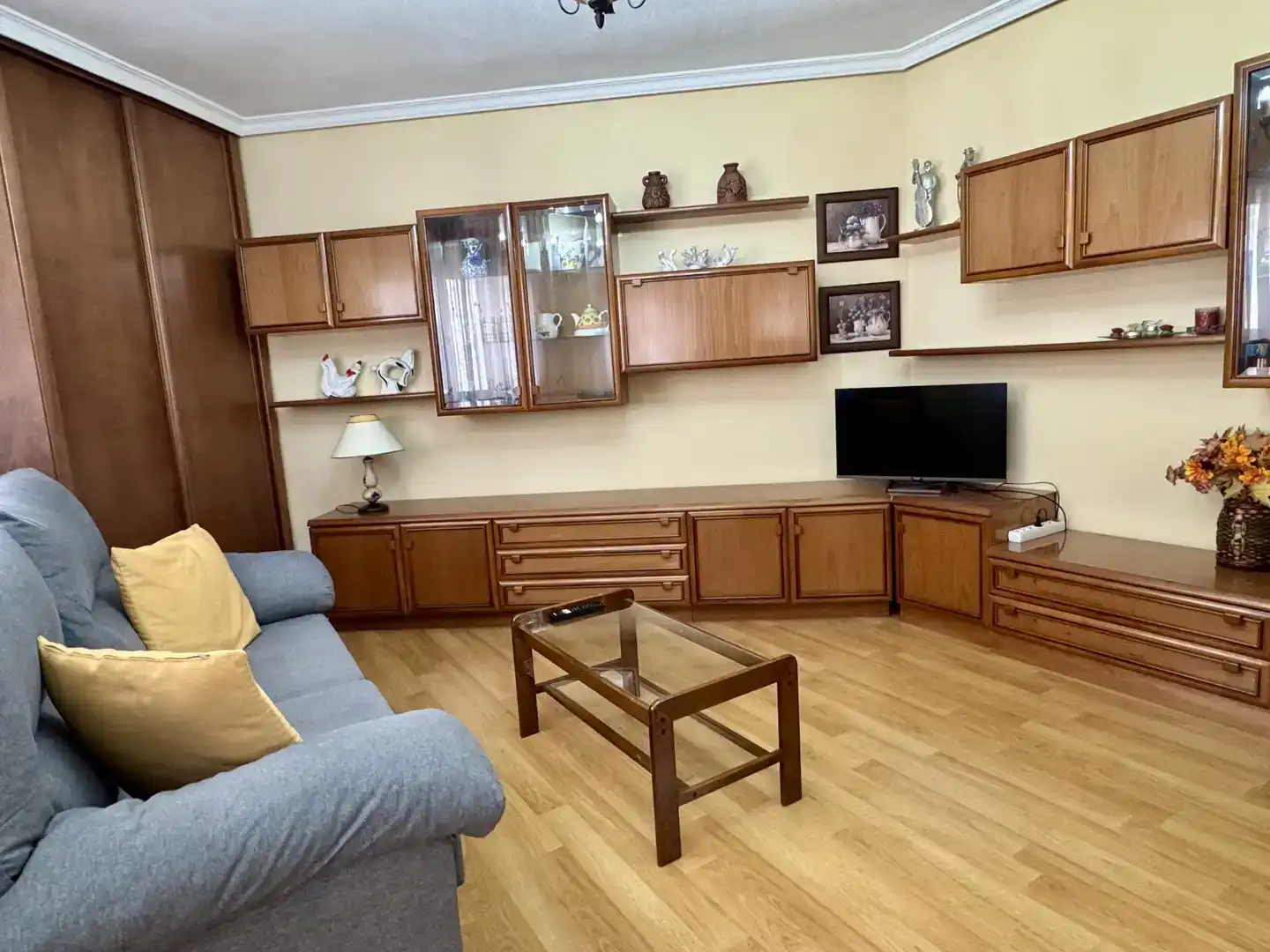 Wohnzimmer von Wohnung zur Miete in Ávila Capital