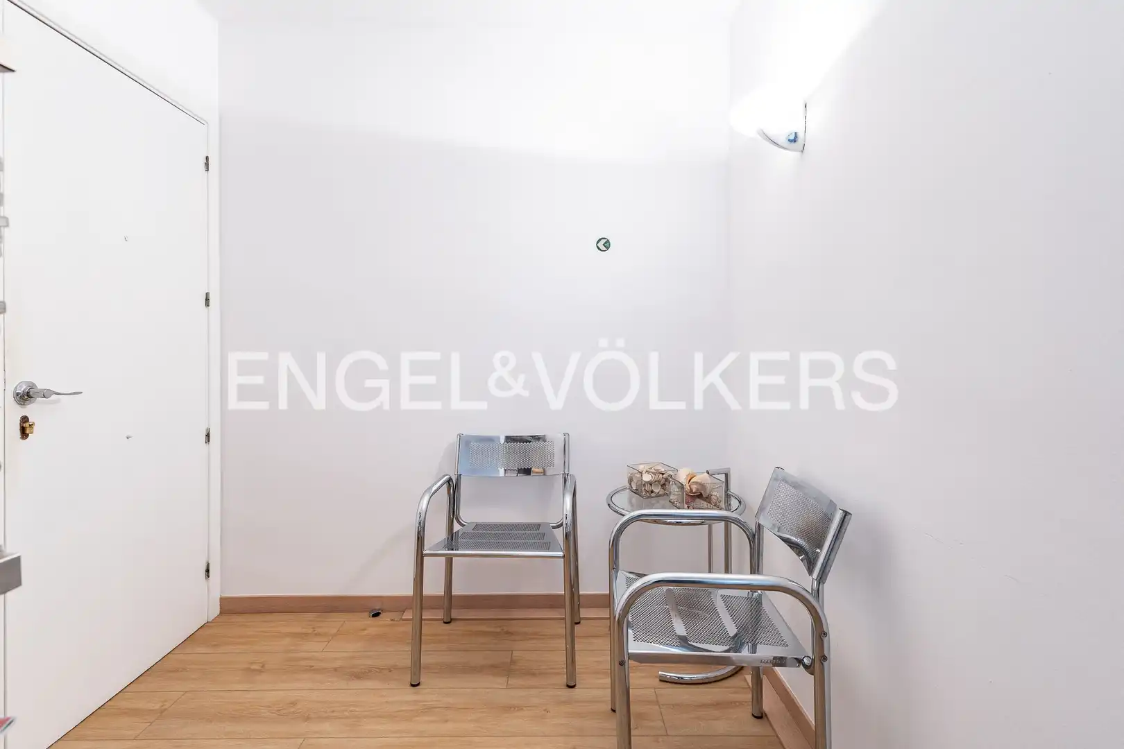 Piso en venta en Barcelona con Calefacción y Parquet
