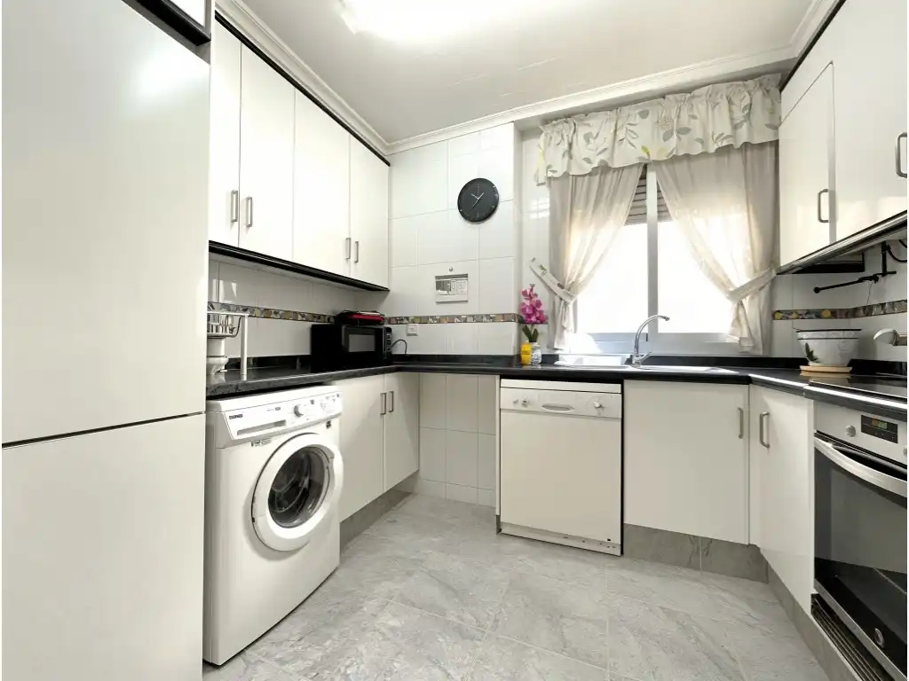 Cocina de Piso en venta en Benicasim / Benicàssim