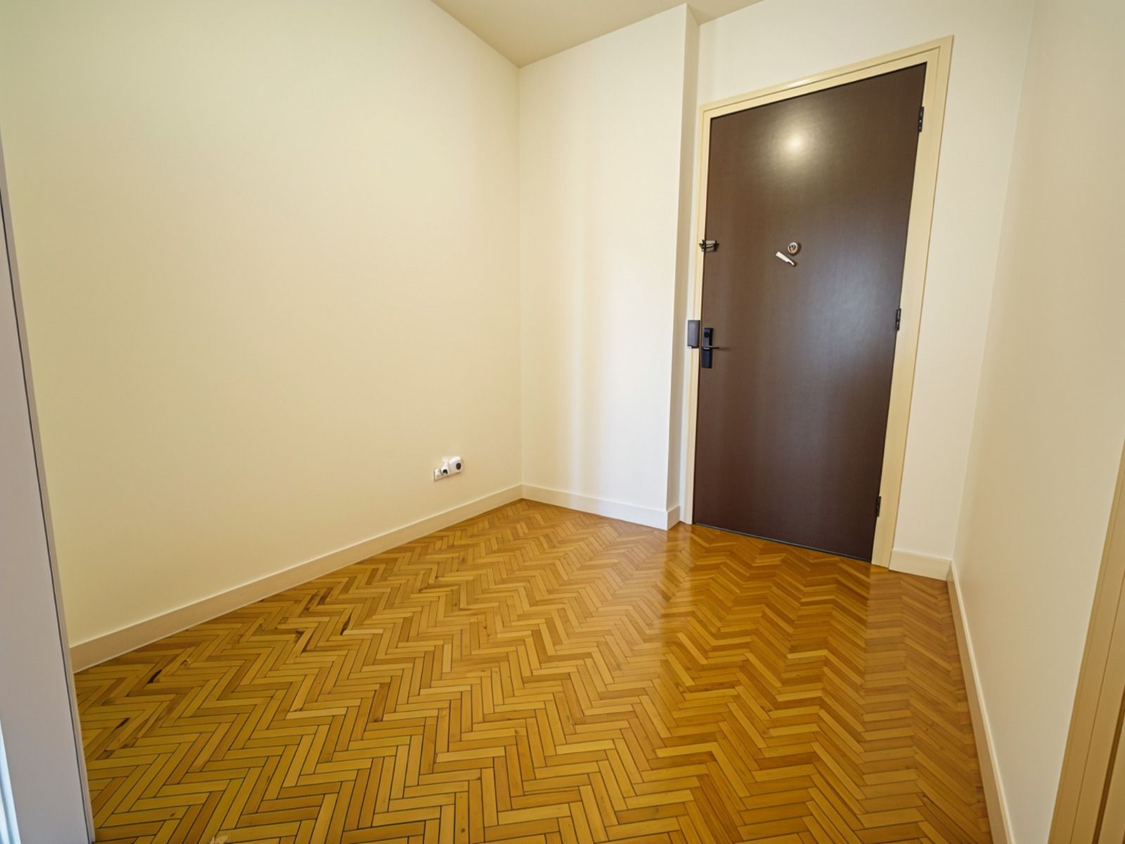 Flat for sale in El Camp de l'Arpa del Clot