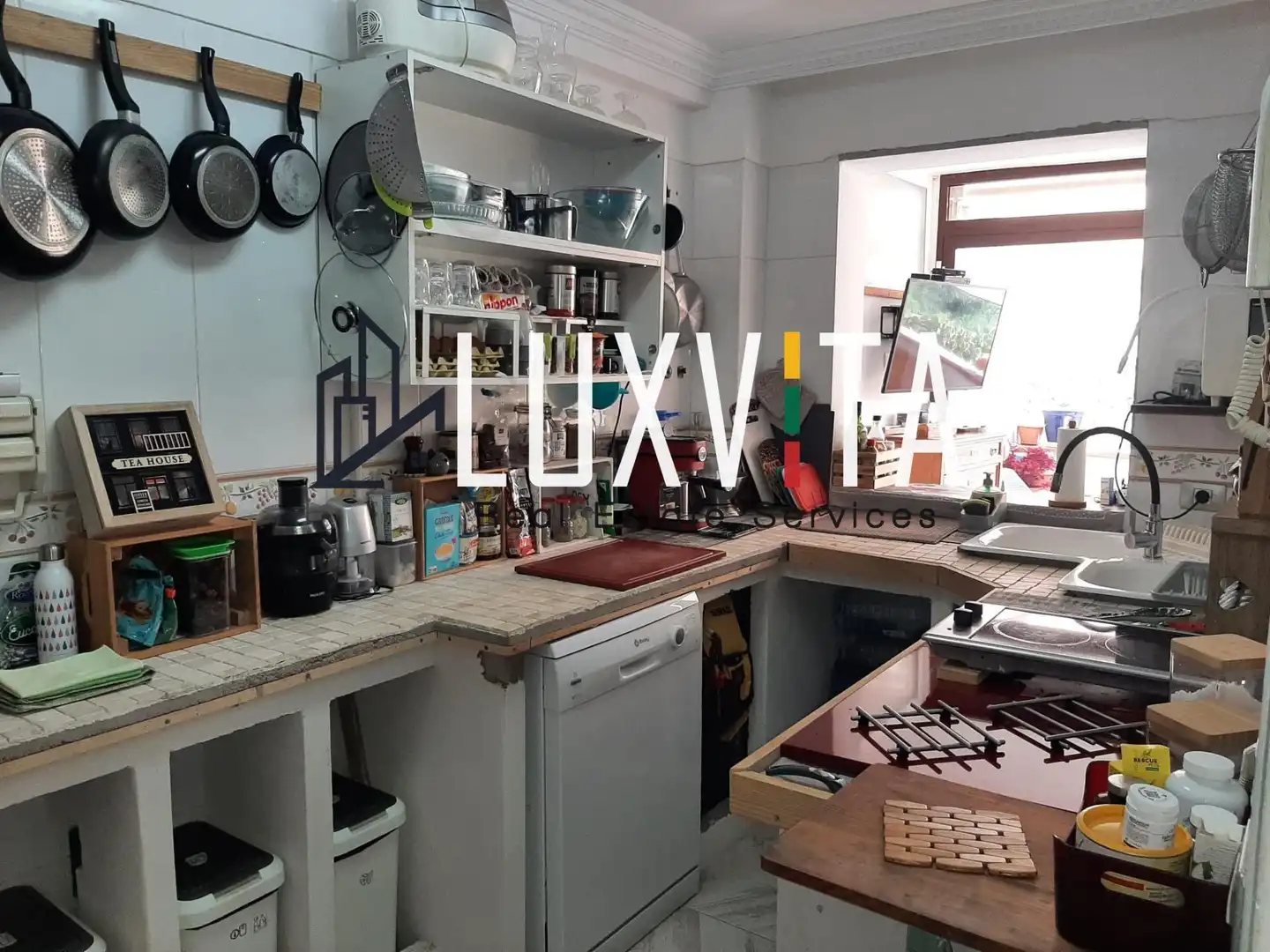 Kitchen of Detached homes for sale in Adeje  with Air Conditioner, Terrace and Balcony