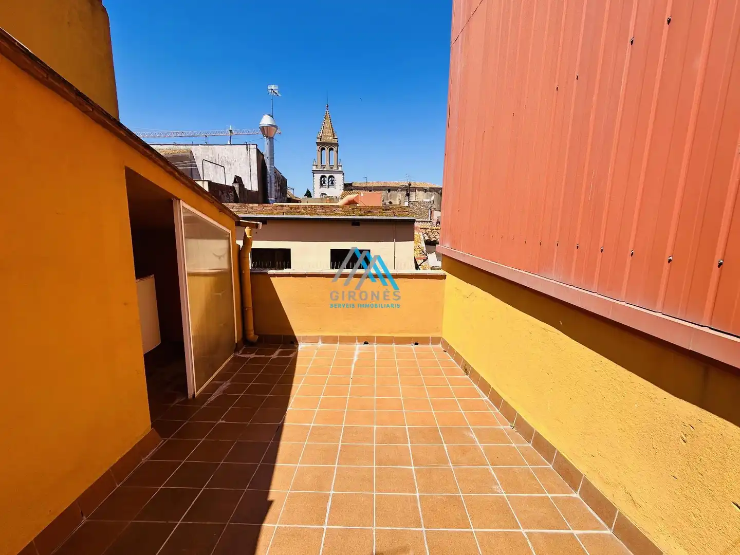 Außenansicht von Wohnungen zum Verkauf in Palamós mit Klimaanlage, Heizung und Parkett