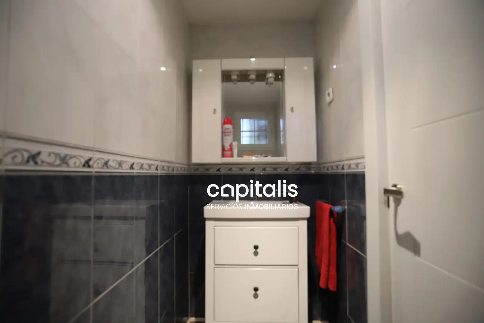 Bathroom of Houses for sale in Alcalá de Henares  with Air Conditioner, Heating and Private garden