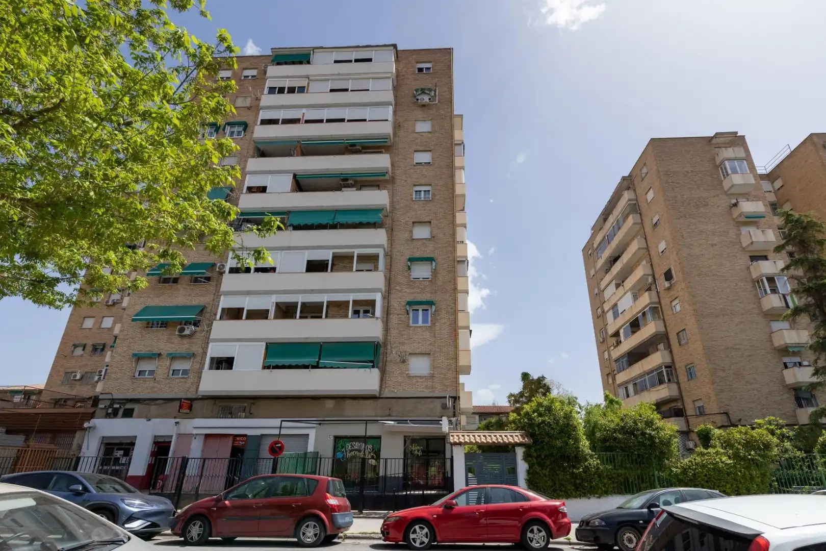 Exterior view of Flat for sale in Granada