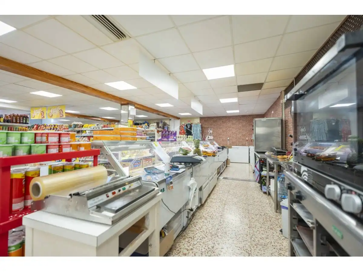 Local comercial en venta en Cala d'en Bosch - Serpentona, imagen 9
