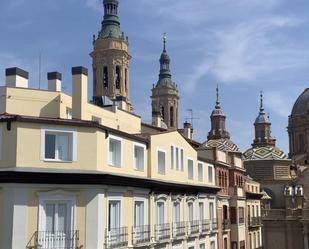 Exterior view of Attic for sale in  Zaragoza Capital  with Air Conditioner and Balcony