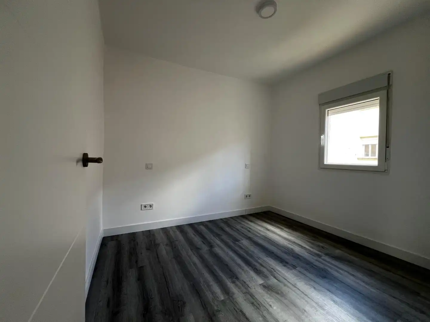 Bedroom of Flat for sale in Madrid