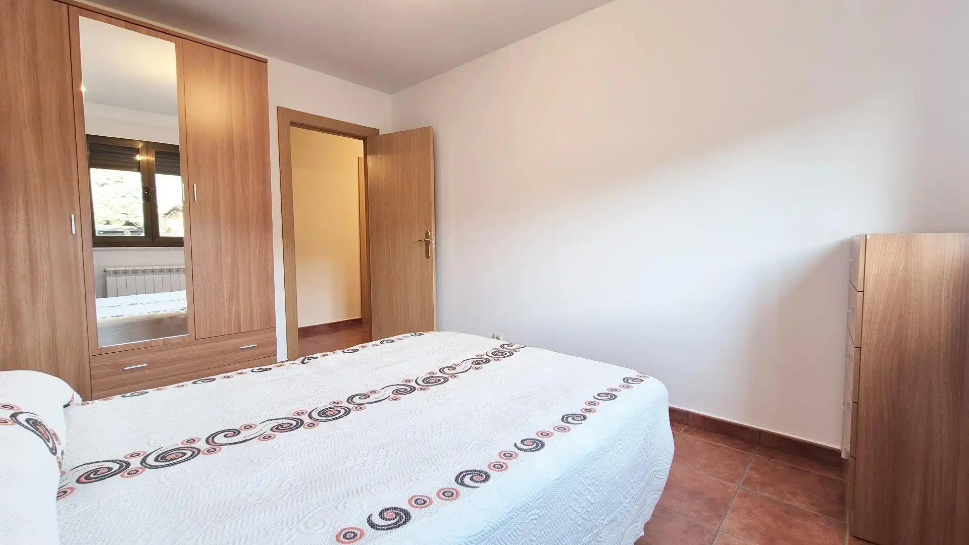 Bedroom of Houses for sale in San Esteban de la Sierra