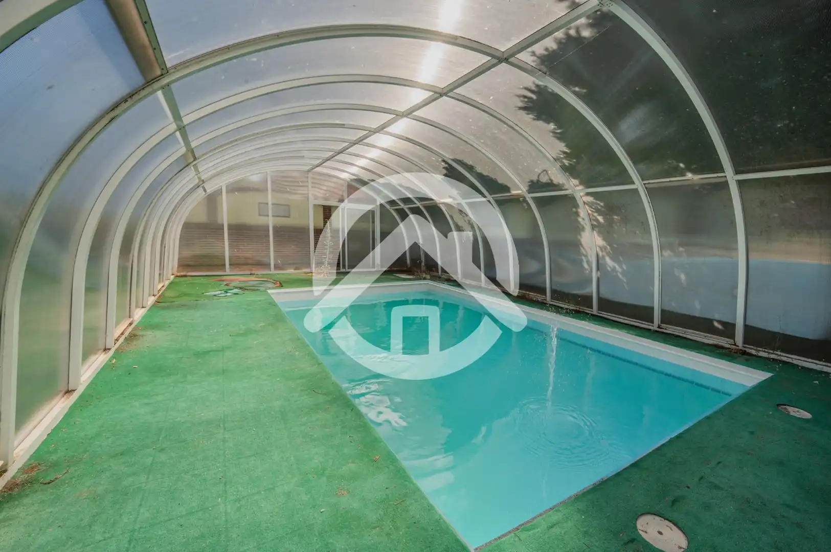 Piscina de Casa o xalet en venda en Campo Real amb Aire condicionat, Calefacció i Jardí privat
