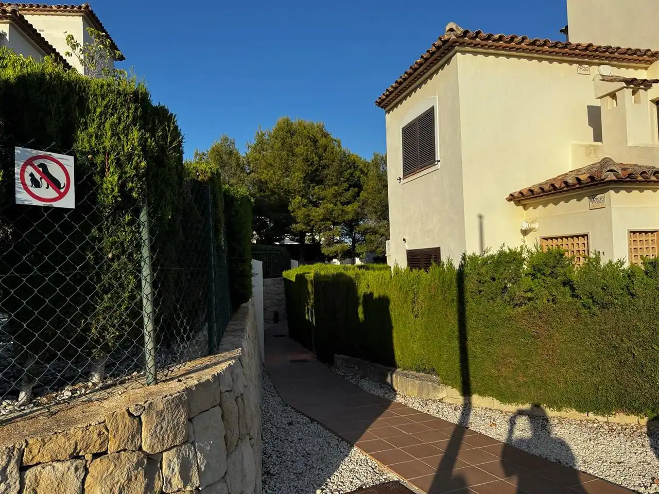 Exterior view of Houses for sale in Finestrat  with Air Conditioner, Private garden and Swimming Pool