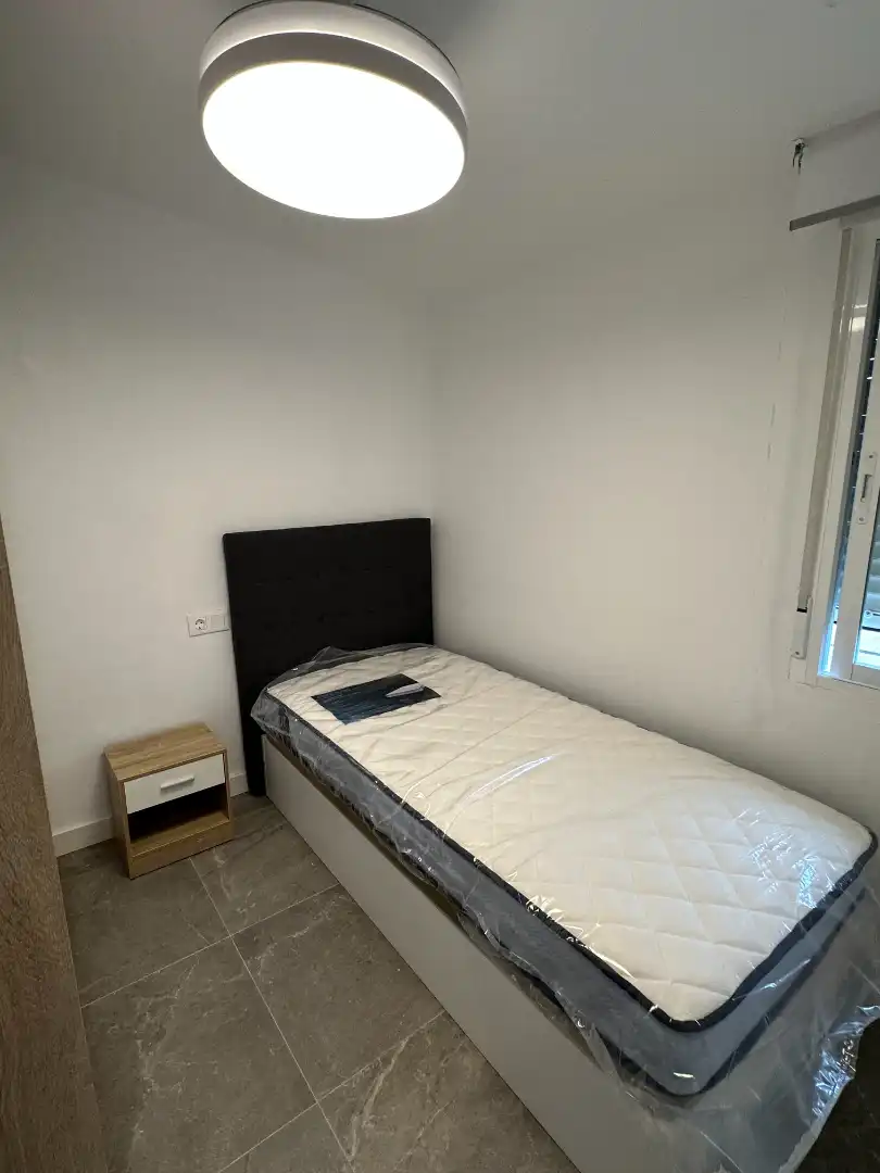 Habitación de Piso de alquiler en Córdoba con Amueblado